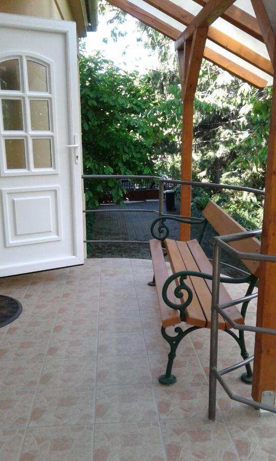 Magnolia Apartman Hévíz Екстериор снимка